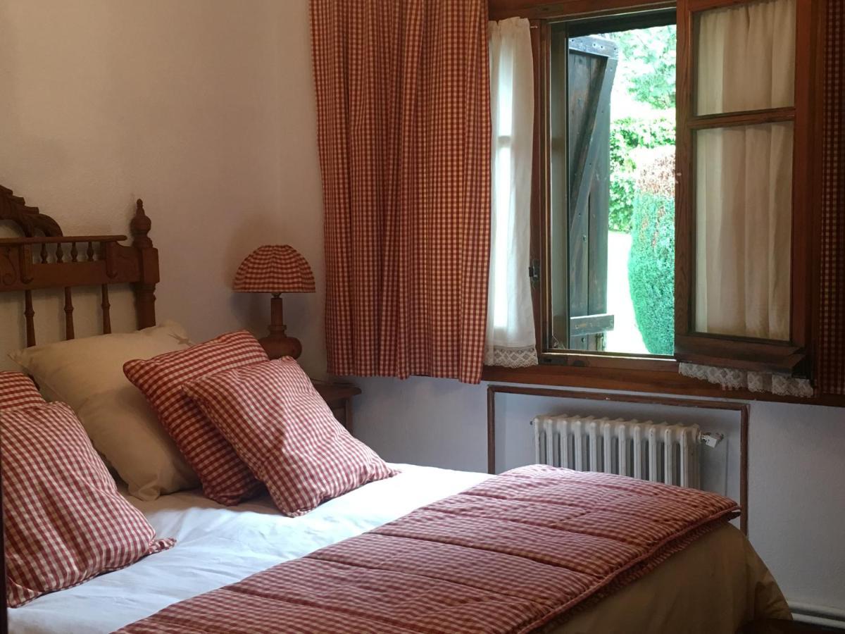 Villa Aurelia - Casa De Campo Con Jardin Y Piscina Entre Madrid Y Segovia Ortigosa del Monte Exterior foto