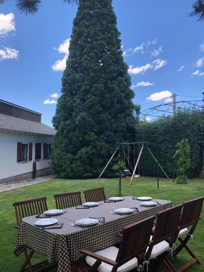 Villa Aurelia - Casa De Campo Con Jardin Y Piscina Entre Madrid Y Segovia Ortigosa del Monte Exterior foto